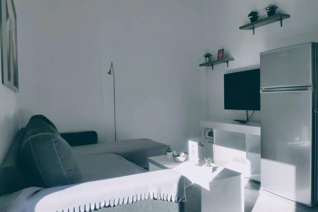 Deluxe Apartment By Prima Lodging Thessaloníki Exteriör bild