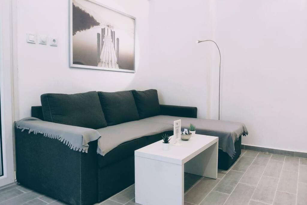 Deluxe Apartment By Prima Lodging Thessaloníki Exteriör bild