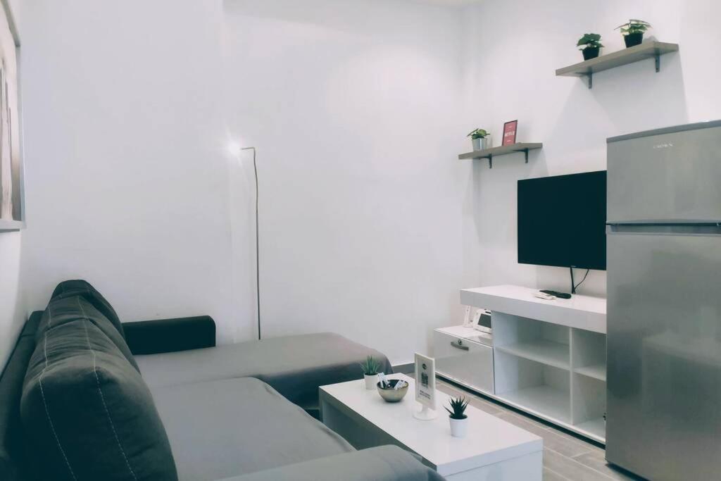 Deluxe Apartment By Prima Lodging Thessaloníki Exteriör bild